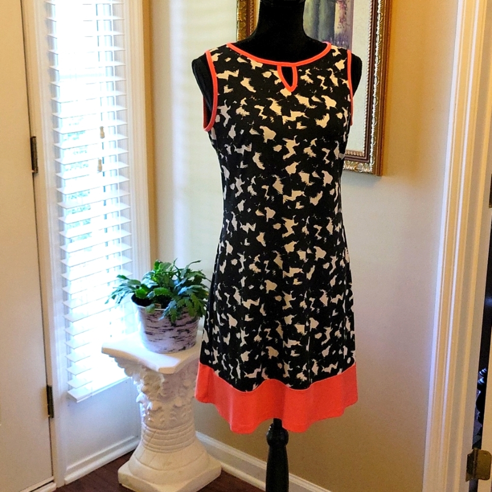 New York Clothing black white print pullover dress coral trim sleeveless…S EUC